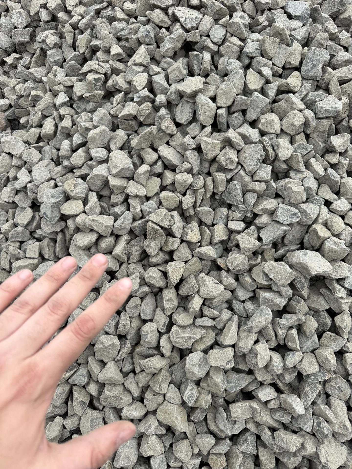 Driveway Gravel delivered in bulk by Yard Drop